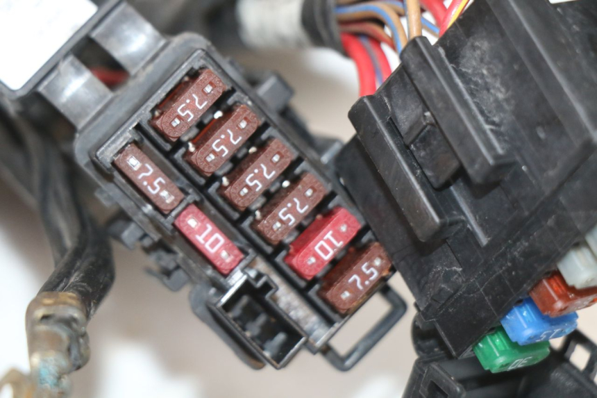 photo de FAISCEAU YAMAHA XMAX X-MAX ABS 125 (2017 - 2020) - Vue d’ensemble