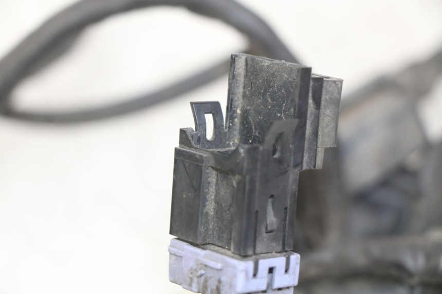 photo de FAISCEAU YAMAHA XMAX X-MAX 125 (2006 - 2009) - Gros plan technique