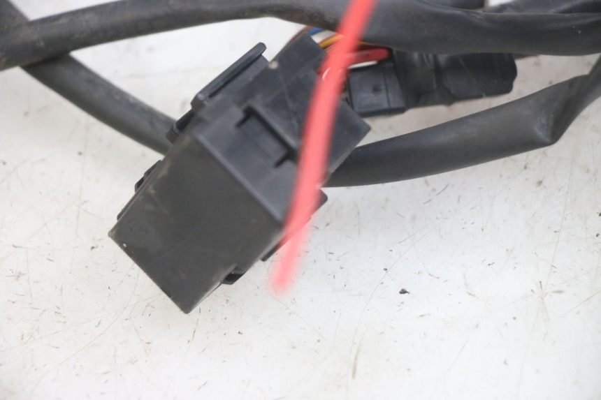 photo de FAISCEAU YAMAHA X-MAX XMAX 250 (2006 - 2009) - Détails caractéristiques