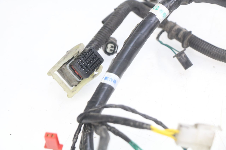 photo de FAISCEAU KYMCO X-TOWN XTOWN 125 (2016 - 2021) - Vue d’ensemble