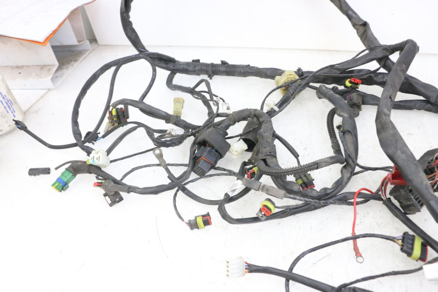 photo de FAISCEAU PIAGGIO X10 125 (2012 - 2017) - Vue d’ensemble