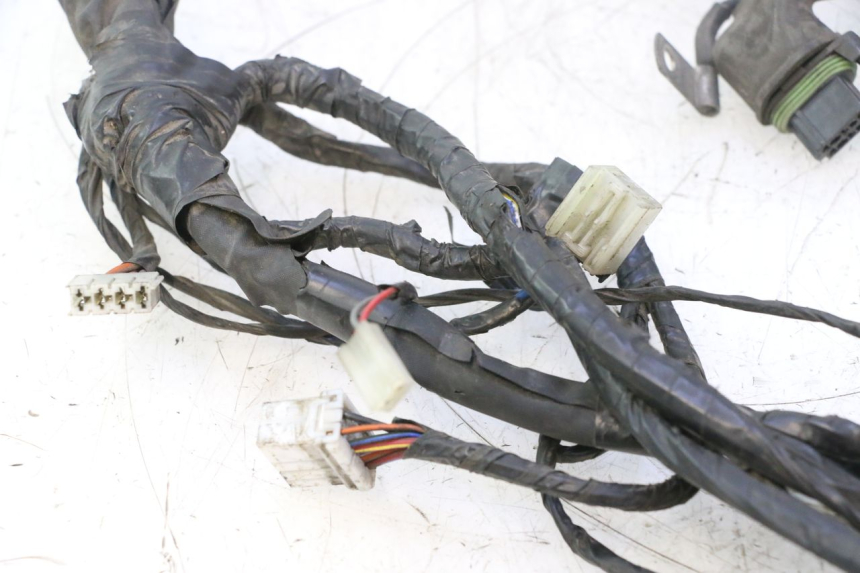 photo de FAISCEAU PIAGGIO X8 STREET 125 (2006 - 2007) - Détail de la pièce