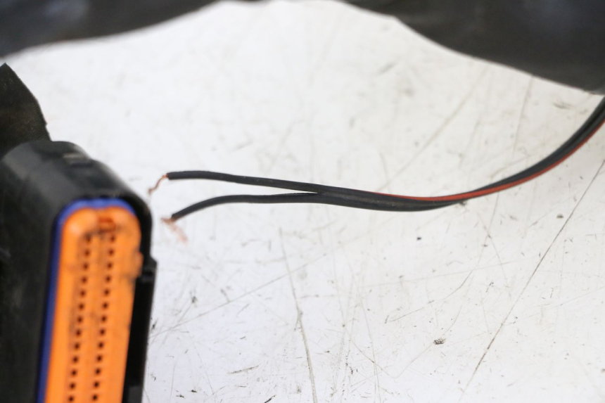 photo de FAISCEAU YAMAHA XJ6 ABS 600 (2008 - 2016) - Marquages et références