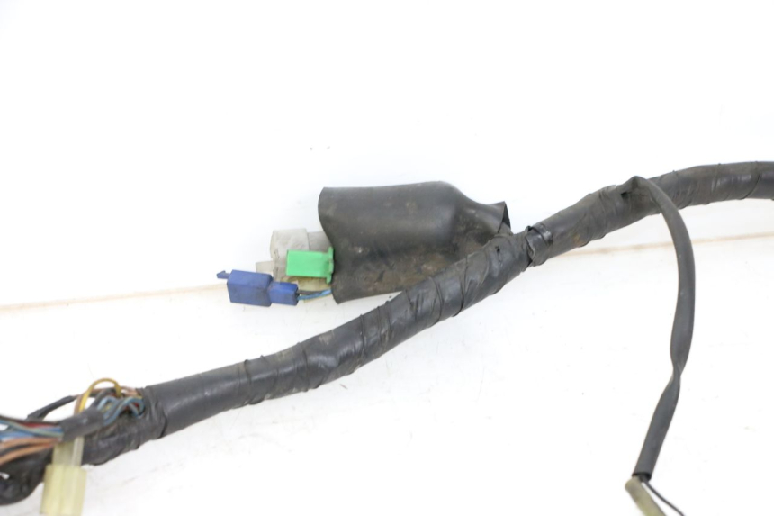 photo de FAISCEAU YAMAHA XJ600 XJ DIVERSION 600 (1992 - 1997) - Autre angle de vue