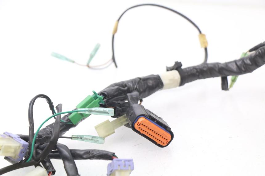 photo de FAISCEAU YAMAHA YZF R 125 (2008 - 2013) - Gros plan technique