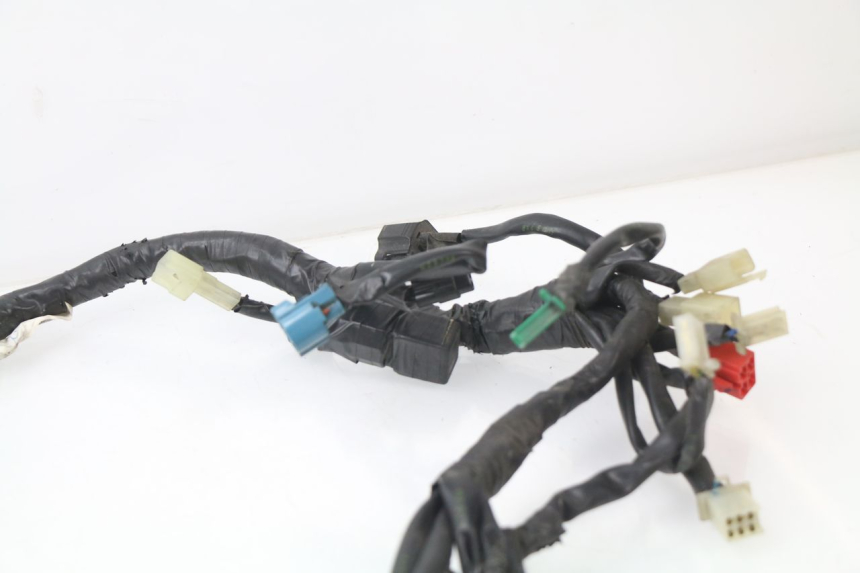 photo de FAISCEAU YAMAHA YZF R 125 (2008 - 2013) - Points de fixation