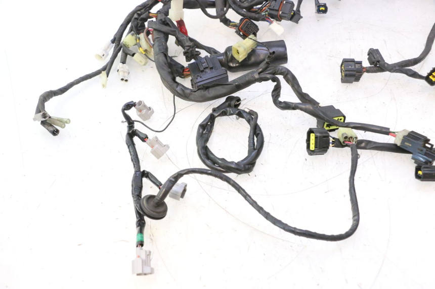 photo de FAISCEAU YAMAHA YZF R6 600 (2008 - 2009) - Détail de la pièce