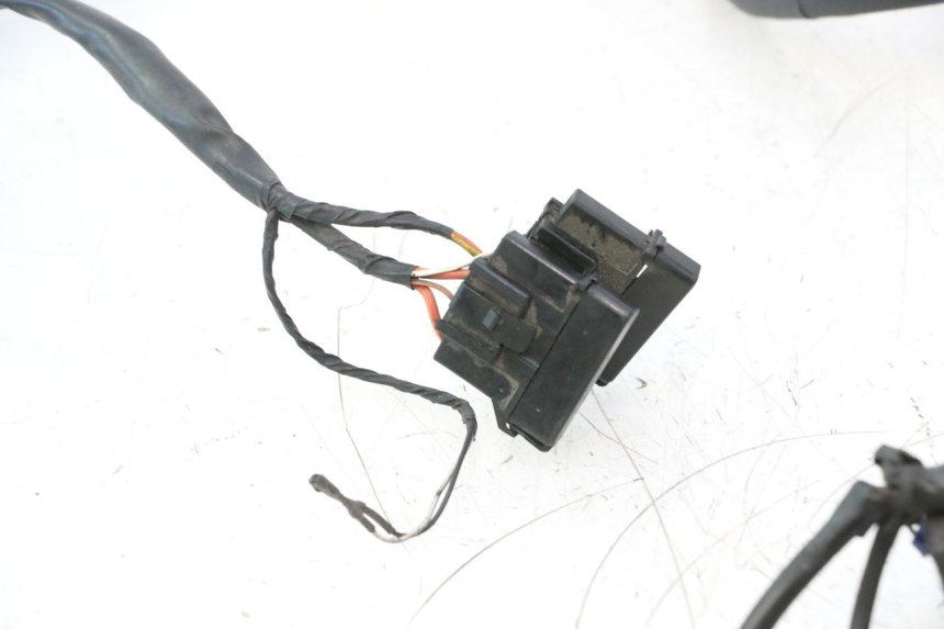 photo de FAISCEAU PIAGGIO ZIP 4T 50 (2018 - 2020) - Zoom état d’usage