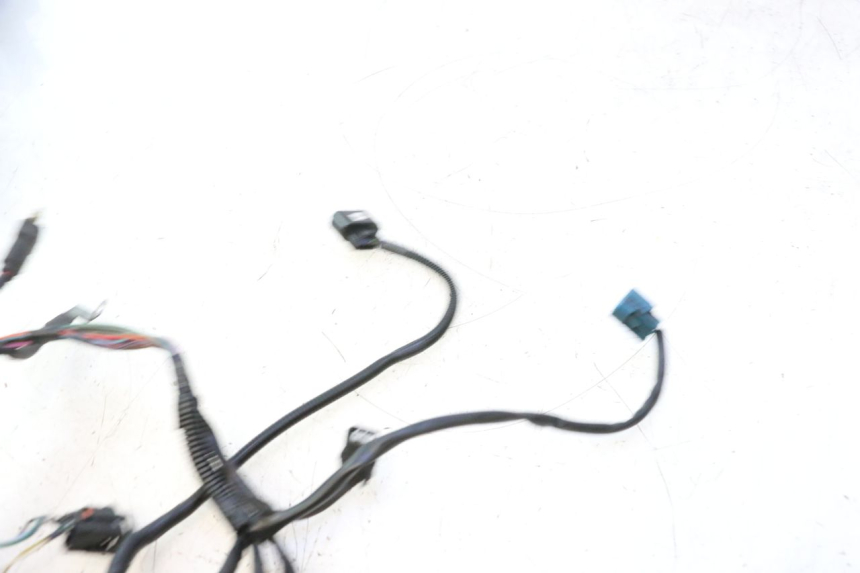 photo de FAISCEAU PIAGGIO ZIP IGET 4T 50 (2021 - 2023) - Autre angle de vue
