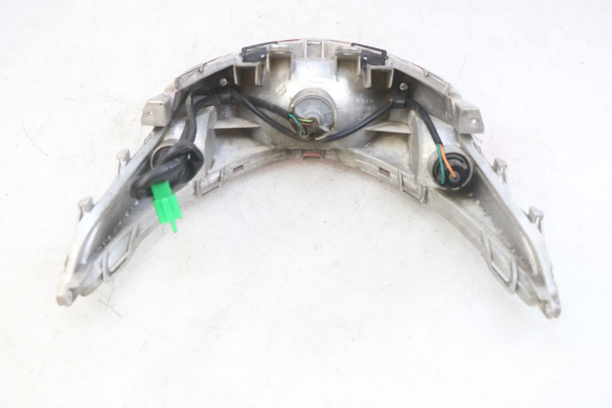 photo de FEU ARRIERE KYMCO AGILITY 16+ 4T 50 (2018 - 2023) - Vue produit