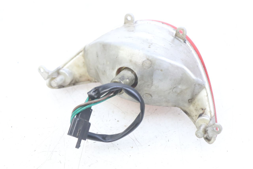 photo de FEU ARRIERE KYMCO AGILITY 4T 50 (2005 - 2018) - Points de fixation