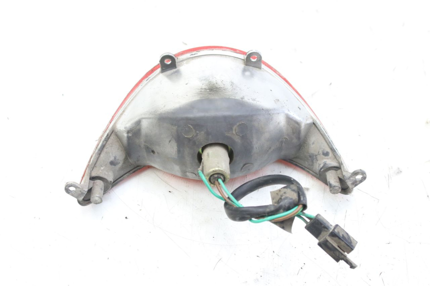 photo de FEU ARRIERE KYMCO AGILITY 4T 50 (2005 - 2018) - Zoom état d’usage