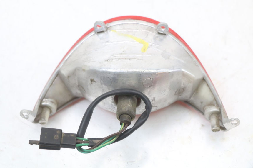 photo de FEU ARRIERE KYMCO AGILITY 4T 50 (2005 - 2018) - Autre angle de vue