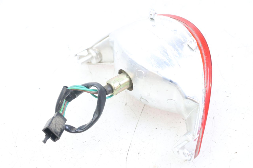 photo de FEU ARRIERE KYMCO AGILITY 4T 50 (2018 - 2022) - Autre angle de vue