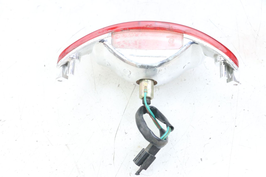 photo de FEU ARRIERE KYMCO AGILITY 4T 50 (2018 - 2022) - Vue d’ensemble