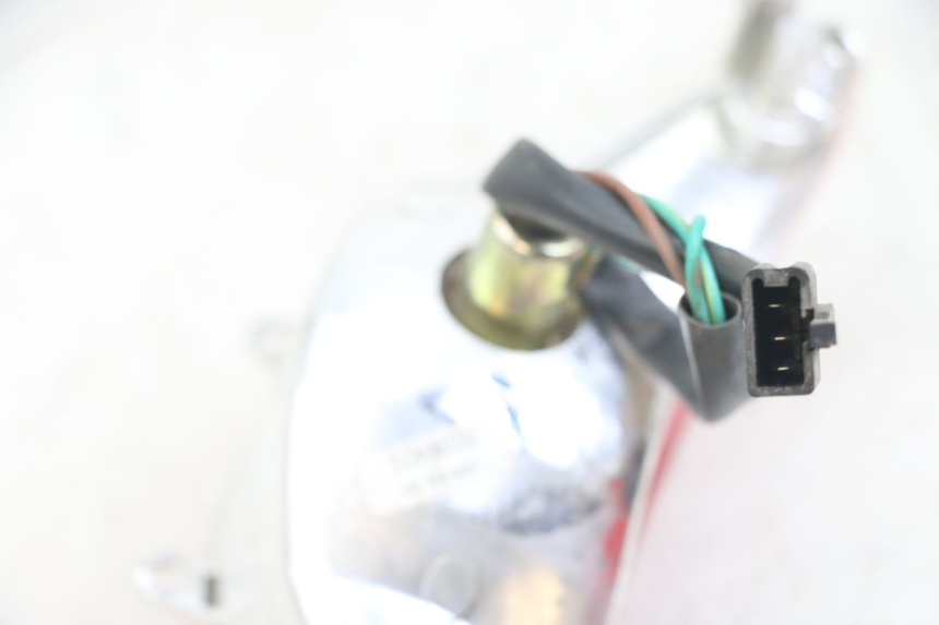 photo de FEU ARRIERE KYMCO AGILITY 4T 50 (2018 - 2022) - Détail de la pièce