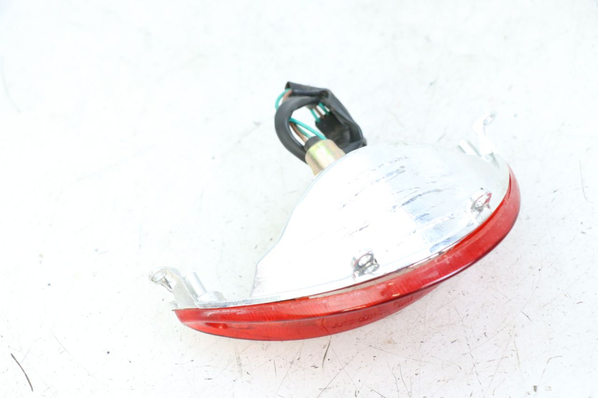 photo de FEU ARRIERE KYMCO AGILITY 4T 50 (2018 - 2022) - Zoom état d’usage