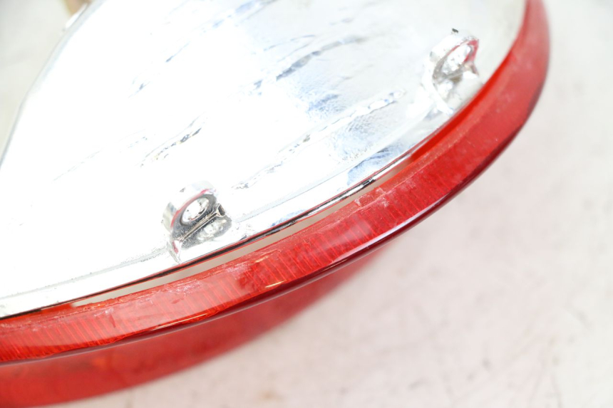 photo de FEU ARRIERE KYMCO AGILITY 4T 50 (2018 - 2022) - Autre angle de vue