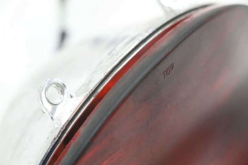 photo de FEU ARRIERE KYMCO AGILITY FR 2T 50 (2012 - 2017) - Points de fixation