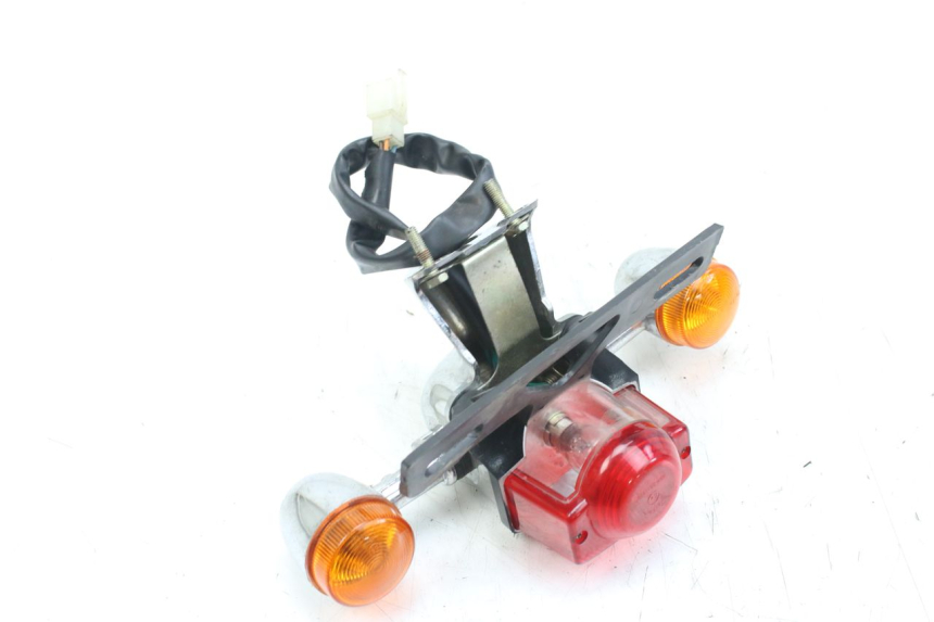 photo de FEU ARRIERE WILDLANDER BISCUIT 125 (2004 - 2010) - Zoom état d’usage