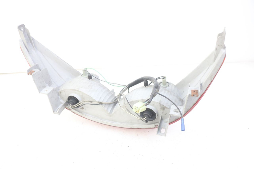 photo de FEU ARRIERE SUZUKI BURGMAN 125 (2007 - 2014) - Autre angle de vue