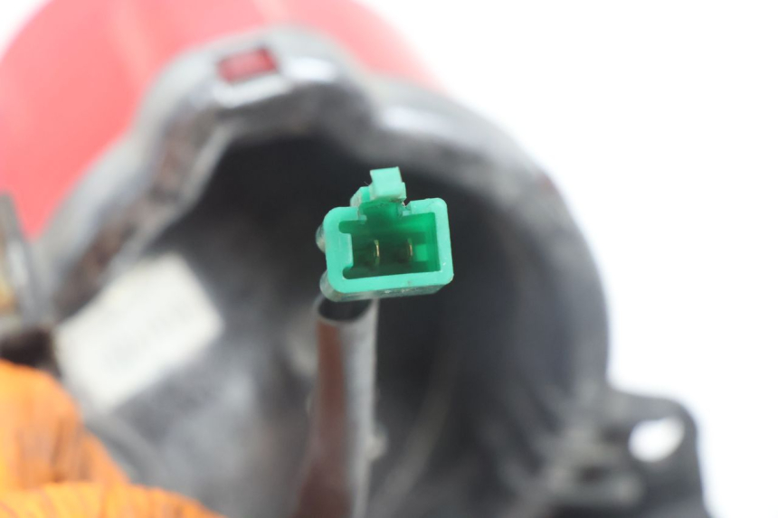 photo de FEU ARRIERE YAMAHA BW'S BWS 125 (2010 - 2013) - État de surface