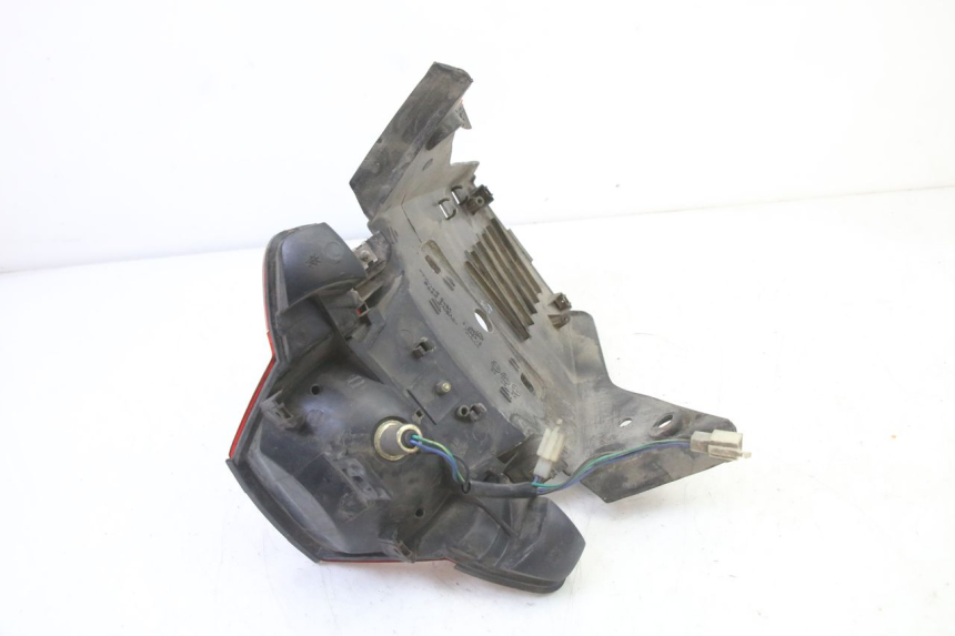 photo de FEU ARRIERE YAMAHA BW'S 100 (1999 - 2002) - Marquages et références