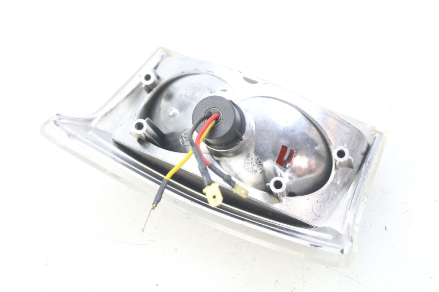 photo de FEU ARRIERE YAMAHA BW'S NAKED 50 (2008 - 2019) - Autre angle de vue