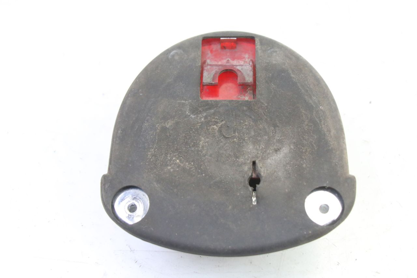 photo de FEU ARRIERE APRILIA CLASSIC 125 (1995 - 2001) - Gros plan technique