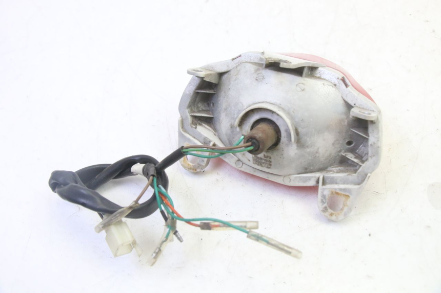 photo de FEU ARRIERE SYM CROX 4T 50 (2016 - 2023) - Points de fixation