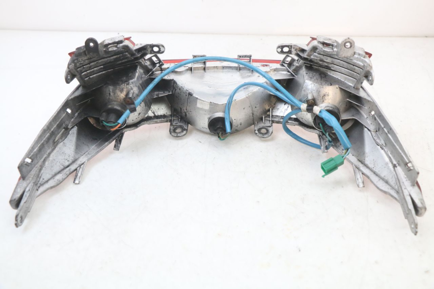 photo de FEU ARRIERE KYMCO DINK STREET ABS 125 (2011 - 2018) - Vue d’ensemble