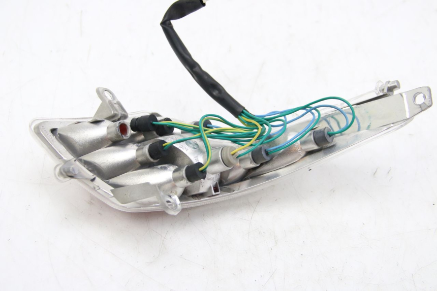 photo de FEU ARRIERE DROIT PEUGEOT E-VIVACITY 1 (2012 - 2018) - Vue d’ensemble