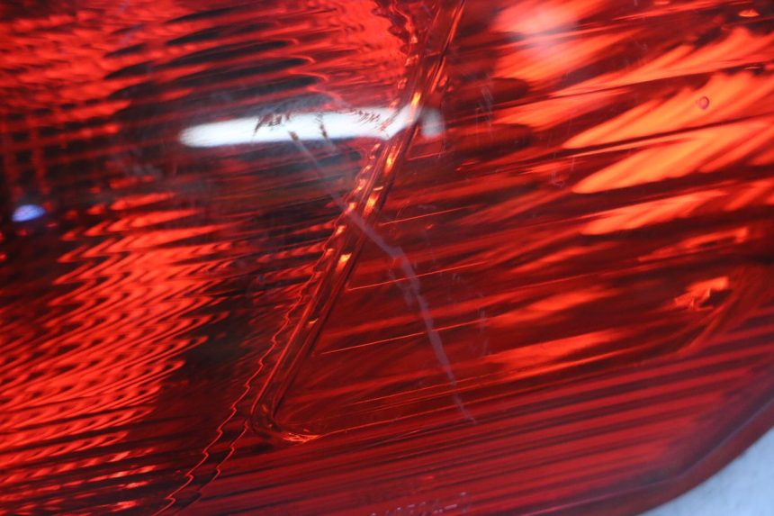 photo de FEU ARRIERE DROIT PIAGGIO MP3 LT 300 (2010 - 2016) - Vue produit