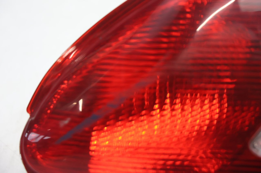 photo de FEU ARRIERE DROIT PIAGGIO MP3 LT 300 (2010 - 2016) - Détail de la pièce