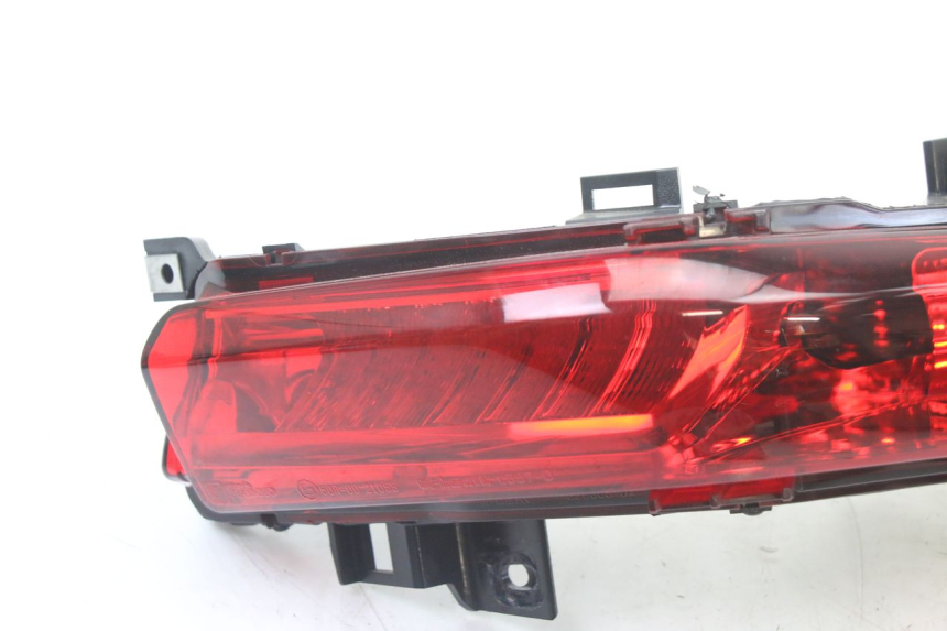 photo de FEU ARRIERE DROIT PIAGGIO MP3 500 (2014 - 2017) - Zoom état d’usage