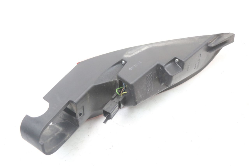 photo de FEU ARRIERE DROIT PEUGEOT SATELIS 125 (2010 - 2012) - Vue d’ensemble