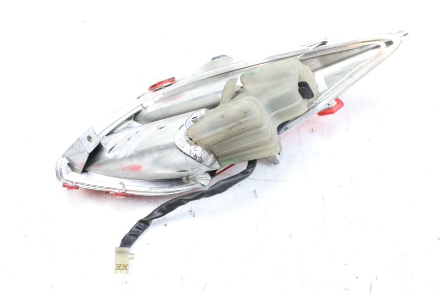 photo de FEU ARRIERE DROIT MBK SKYCRUISER 125 (2010 - 2013) - Zoom état d’usage