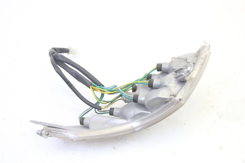 photo de FEU ARRIERE DROIT PEUGEOT VIVACITY NEW 4T 50 (2008 - 2017) - État de surface