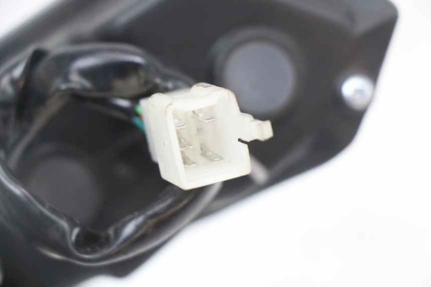 photo de FEU ARRIERE LONGJIA EASY MAX 125 (2020 - 2024) - Vue d’ensemble