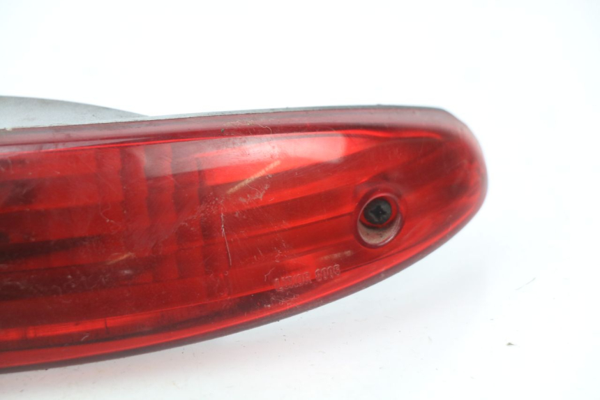 photo de FEU ARRIERE PEUGEOT ELYSEO 50 (1998 - 2001) - État de surface