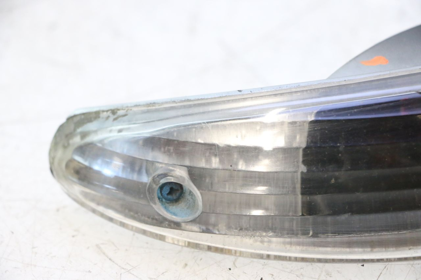 photo de FEU ARRIERE PEUGEOT ELYSTAR 50 (2002 - 2014) - État de surface