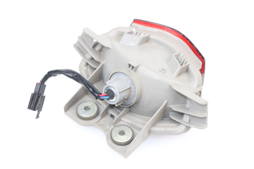 photo de FEU ARRIERE KAWASAKI ER-6 ER6 F 650 (2006 - 2009) - Zoom état d’usage