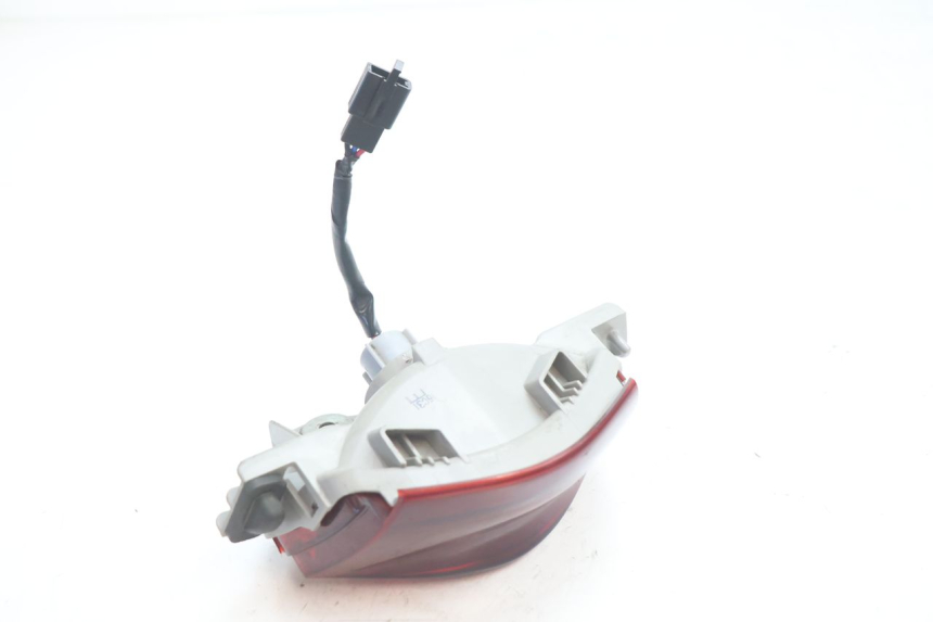 photo de FEU ARRIERE KAWASAKI ER-6 ER6 N 650 (2005 - 2009) - Gros plan technique