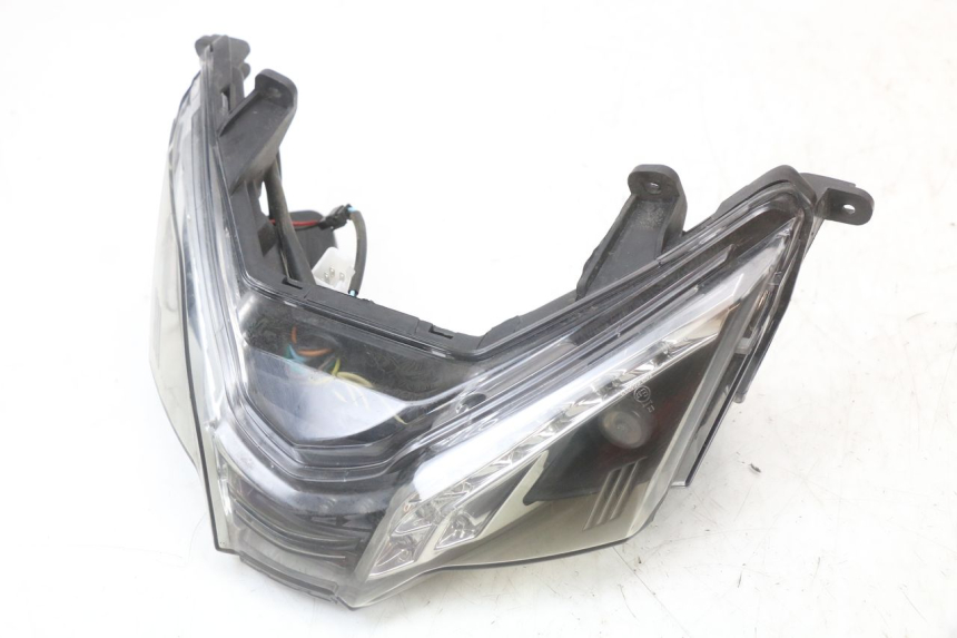 photo de FEU ARRIERE JM MOTORS EVOLIS 4T 50 (2018 - 2022) - Zoom état d’usage