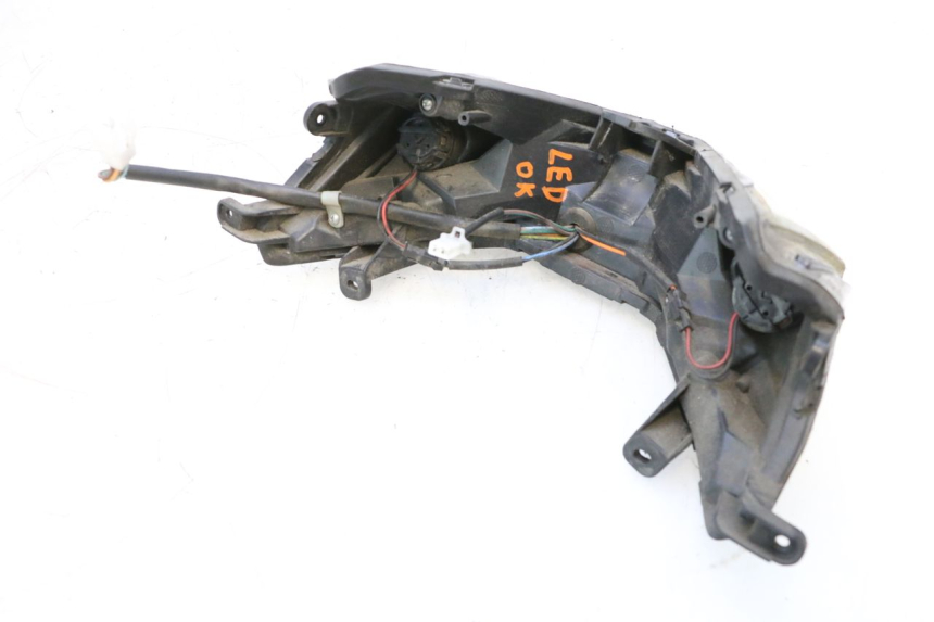 photo de FEU ARRIERE JM MOTORS EVOLIS 4T 50 (2018 - 2022) - Points de fixation