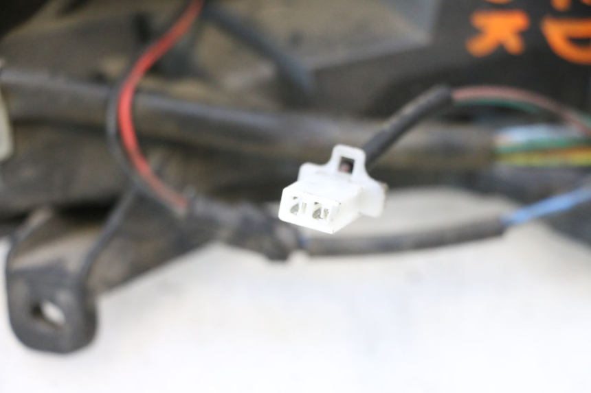 photo de FEU ARRIERE JM MOTORS EVOLIS 4T 50 (2018 - 2022) - Pièce contrôlée