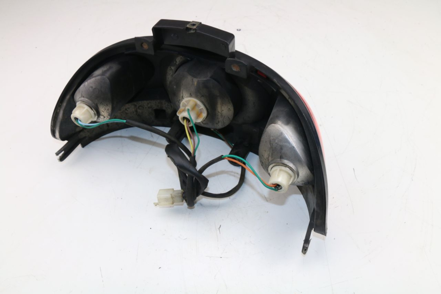 photo de FEU ARRIERE FALCONBIKE F-125 125 (2007 - 2012) - Détail de la pièce