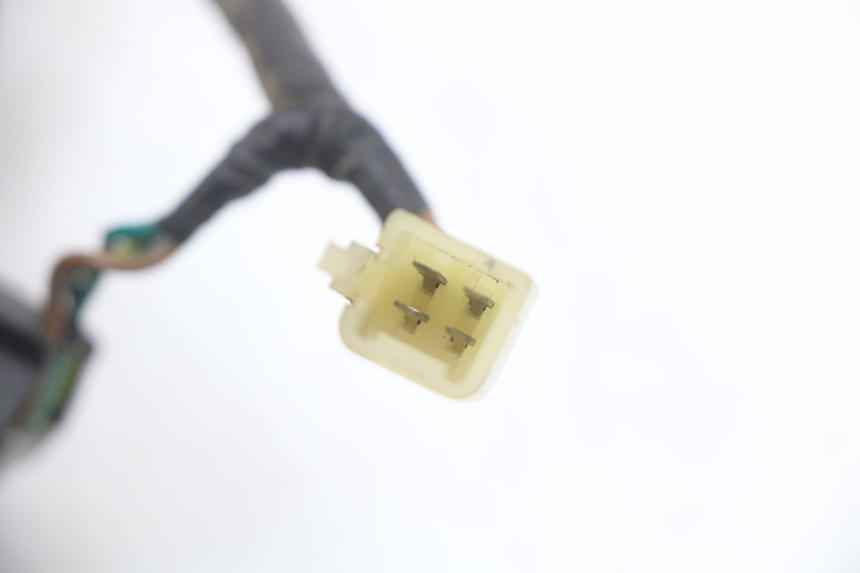 photo de FEU ARRIERE HONDA FES PANTHEON 2T 125 (1998 - 2002) - Points de fixation