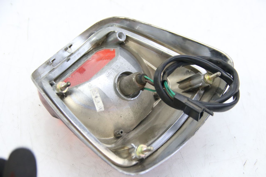 photo de FEU ARRIERE SYM FIDDLE 2 125 (2010 - 2013) - Points de fixation