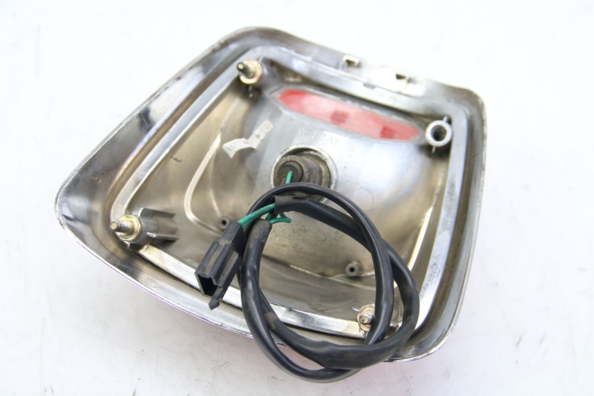 photo de FEU ARRIERE SYM FIDDLE 2 125 (2010 - 2013) - État de surface